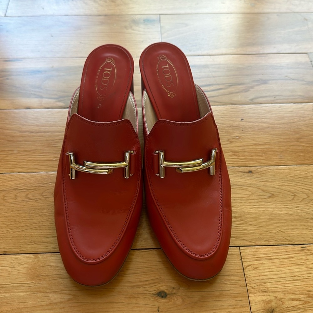 Tod’s heels